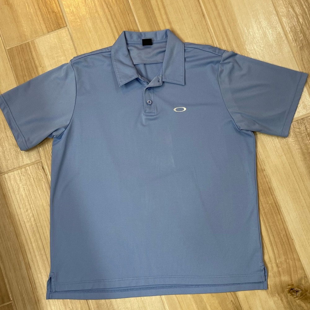 Oakley Men’s Polo XL, Grey color, great condition